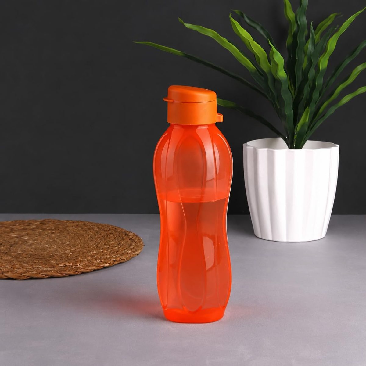 Pratik Kapaklı Spor Matara 750 Ml, Günlük Kullanım İçin Taşınabilir Su Şişesi, Renk Seçenekli (Turuncu)